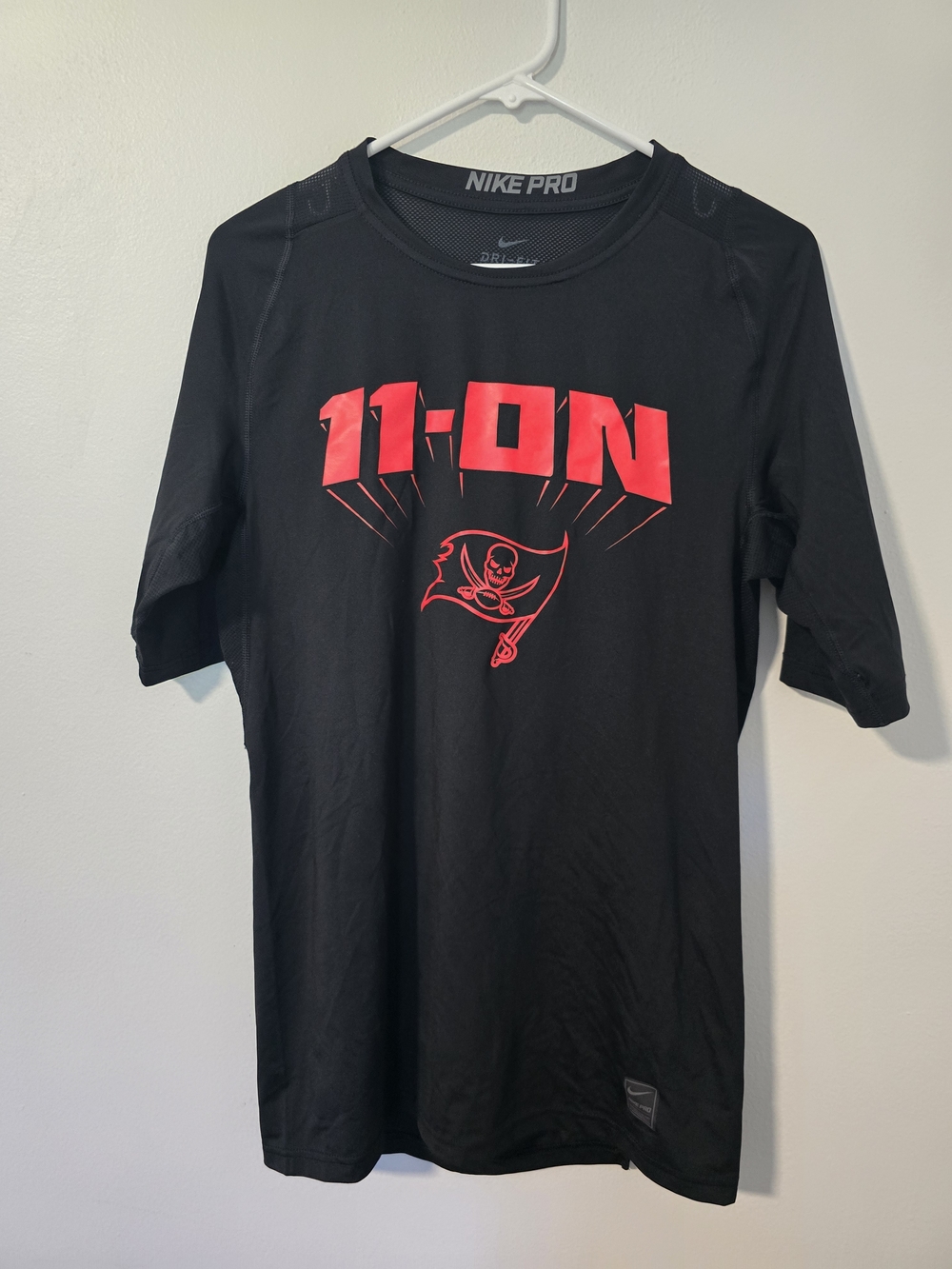Nike Pro Dri-Fit Tampa Bay BUCCANEERS 11-ON T-shirt Black Play Football Men's XL